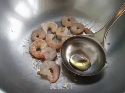 Make Shrimp fried cucumber step 4