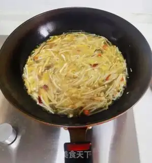 Make Spicy meat soup step 6