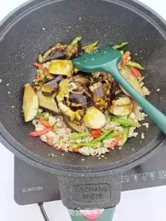 Make Red pork and eggplant step 7