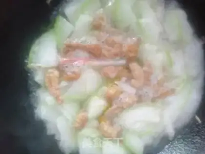 Make Sour melon soup step 8