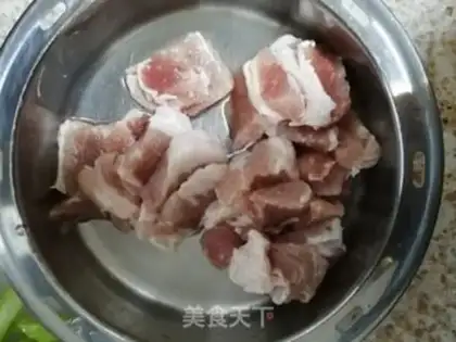 Make Garlic on the sauce step 3