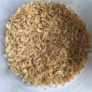 Make Eggs, shrimp, silk step 1