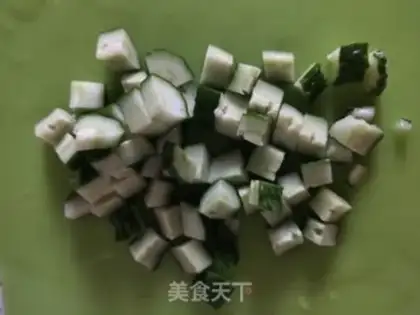 Make Cucumber Sydney Juice step 1