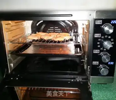 Make Bronco-cracker wings step 5