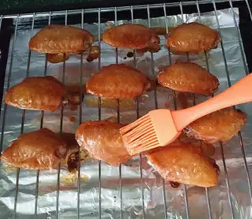 Make Bronco-cracker wings step 6