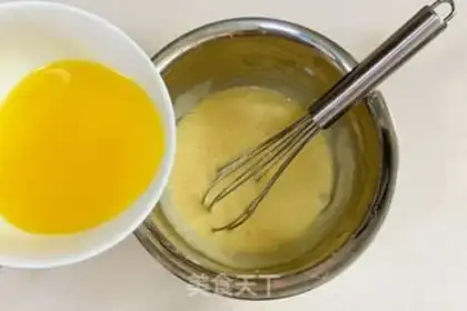 Make Vanilla Lemon Madeleine step 5