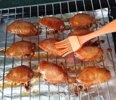 Make Bronco-cracker wings step 8