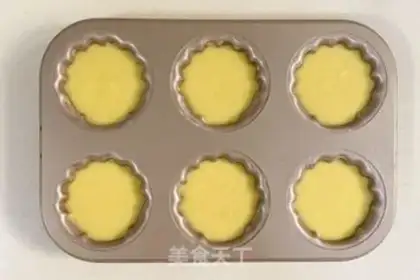 Make Vanilla Lemon Madeleine step 7