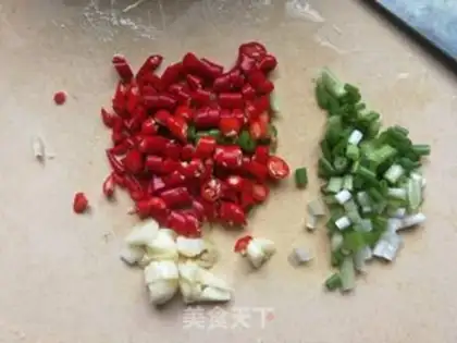 Make Curry, lobster tail step 3