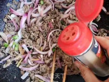 Make Beef onion beef chips step 12