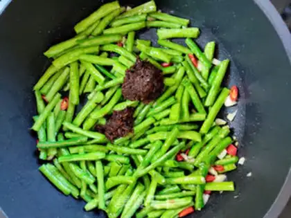 Make Shrimp soybeans step 4