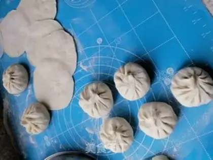 Make Puffy eggs. Pumps step 5