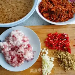 Make Spicy radish step 1