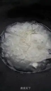 Make A little melon soup step 4