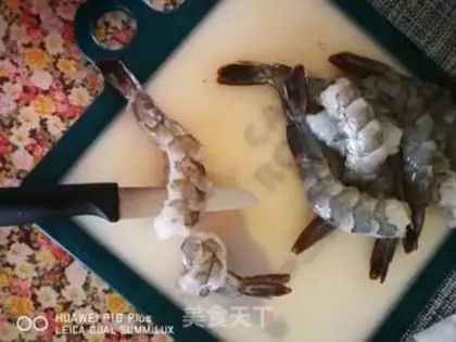 Make Pineapple shrimp balls step 3