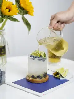 Make Blueberry Mojito step 7
