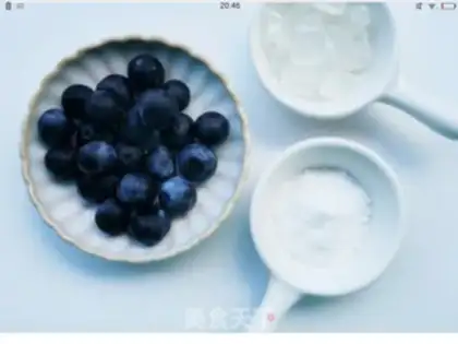 Make Blueberry on milk step 0