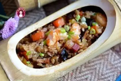 Make Snack shrimp and mushroom rice step 10
