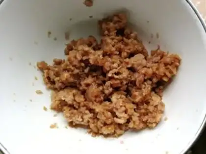Make Shrimp omelet step 1