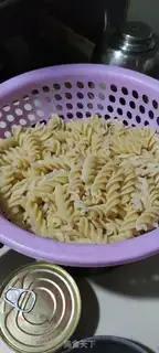 Make The salad step 0
