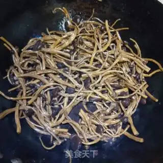 Make Tea mushrooms, red meat step 15
