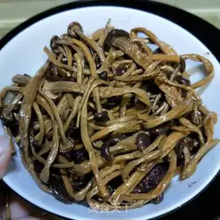 Make Tea mushrooms, red meat step 16