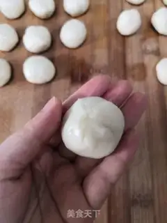 Make Rose pancakes step 4