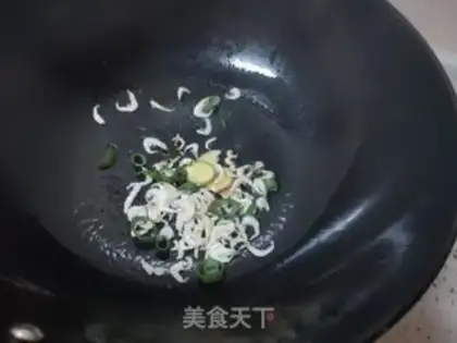 Make Tomato noodle soup step 2