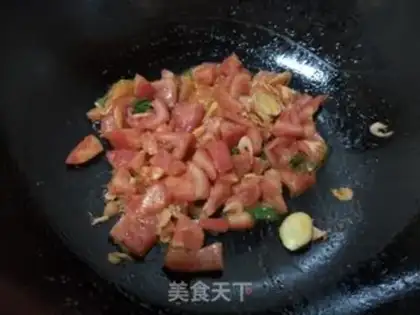 Make Tomato noodle soup step 3