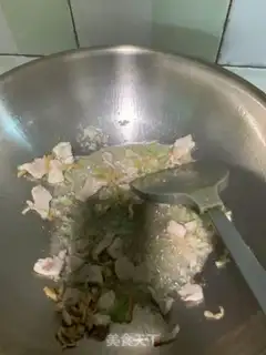 Make Four season bean noodles step 4