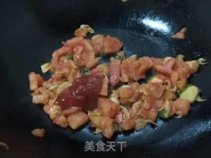 Make Tomato noodle soup step 4