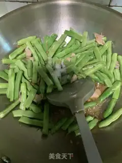 Make Four season bean noodles step 5
