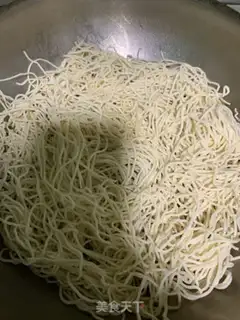 Make Four season bean noodles step 8