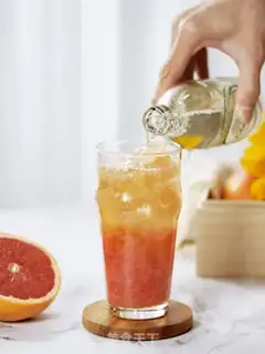 Make Iced coffee and tea step 4