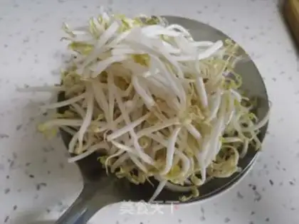 Make Green bean sprouts step 1