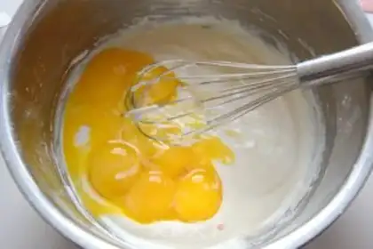 Make Tasty old-fashioned cake step 1