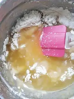 Make Traditional peaches step 0