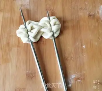 Make Fancy buns step 8