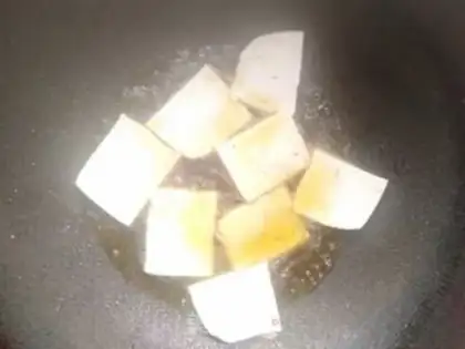 Make Bear palm tofu back to the pot step 3