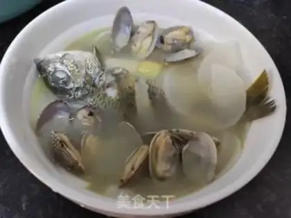Make Roach clams and fish soup step 10