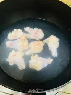Make Coke chicken wings step 1
