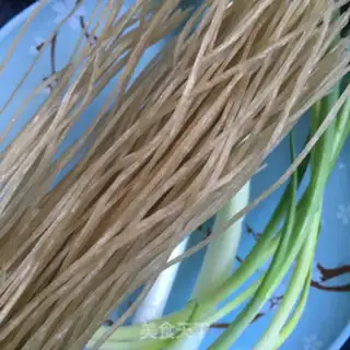 Make Bean sprouts step 1