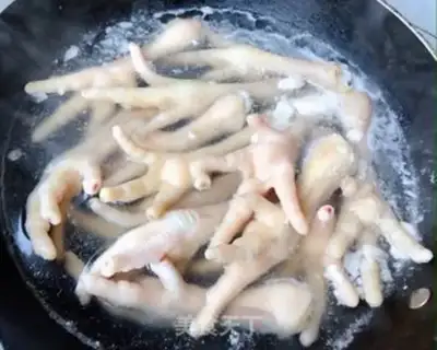 Make Tiger chicken claws step 1