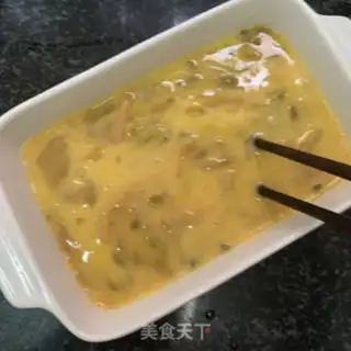 Make Squeeze the eggs step 2