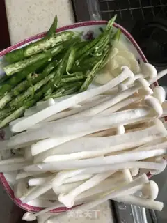 Make Beef silk and sea mushrooms step 0