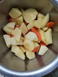 Make Carrot potatoes for chicken legs step 2