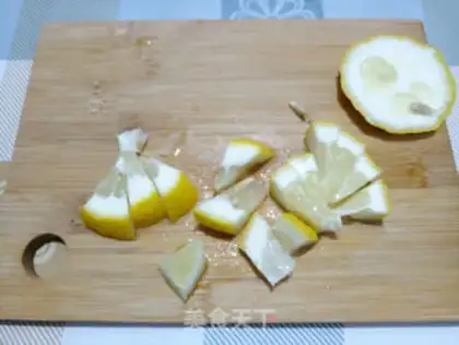 Make Honey Lemon Ice step 0