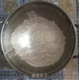 Make Hot noodles step 0