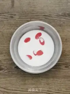 Make Strawberry Crafferty step 3