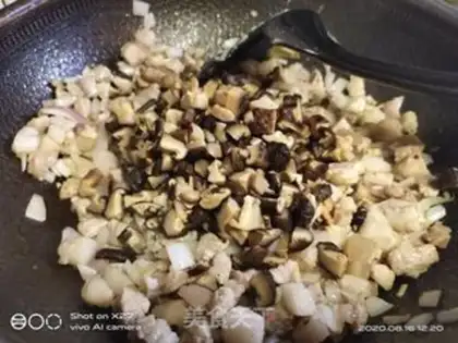 Make Taiwan halogen rice step 10